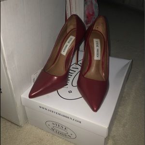 Steve Madden pumps